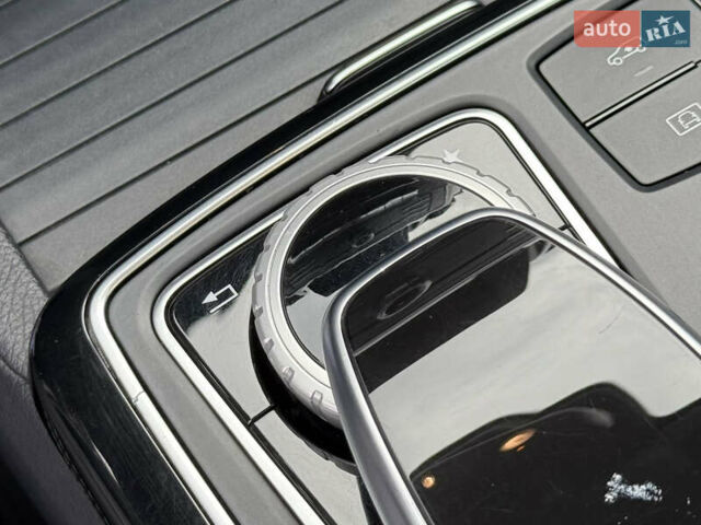 Белый Мерседес GLE-Class Coupe, объемом двигателя 3 л и пробегом 91 тыс. км за 44000 $, фото 74 на Automoto.ua