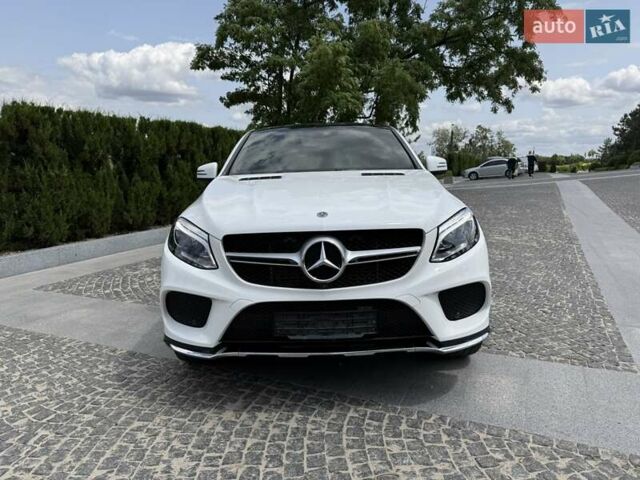 Білий Мерседес GLE-Class Coupe, об'ємом двигуна 2.99 л та пробігом 94 тис. км за 43500 $, фото 2 на Automoto.ua
