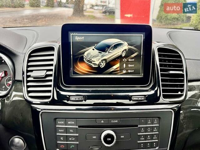 Белый Мерседес GLE-Class Coupe, объемом двигателя 2.99 л и пробегом 84 тыс. км за 47999 $, фото 38 на Automoto.ua