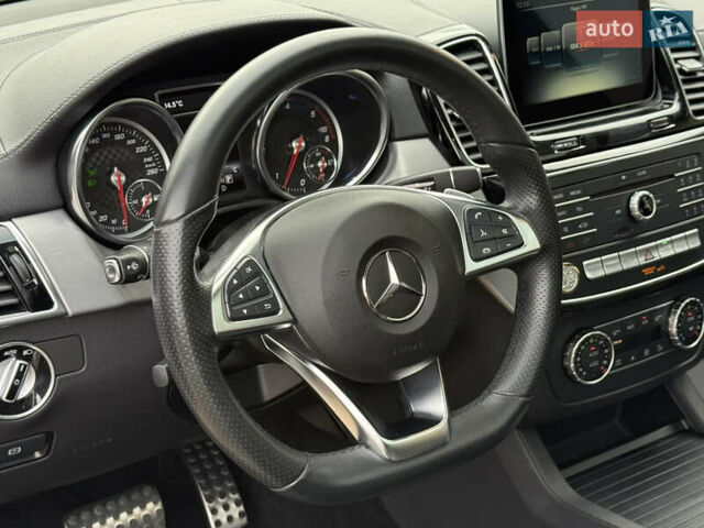 Белый Мерседес GLE-Class Coupe, объемом двигателя 3 л и пробегом 91 тыс. км за 44000 $, фото 60 на Automoto.ua