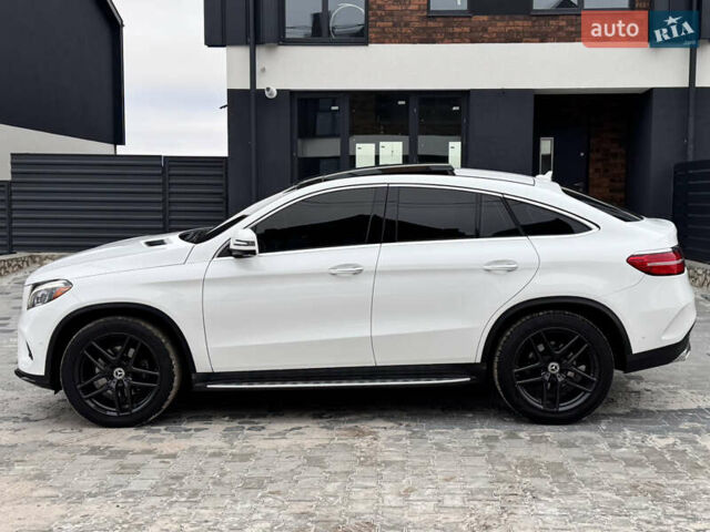 Белый Мерседес GLE-Class Coupe, объемом двигателя 2.99 л и пробегом 154 тыс. км за 42500 $, фото 10 на Automoto.ua