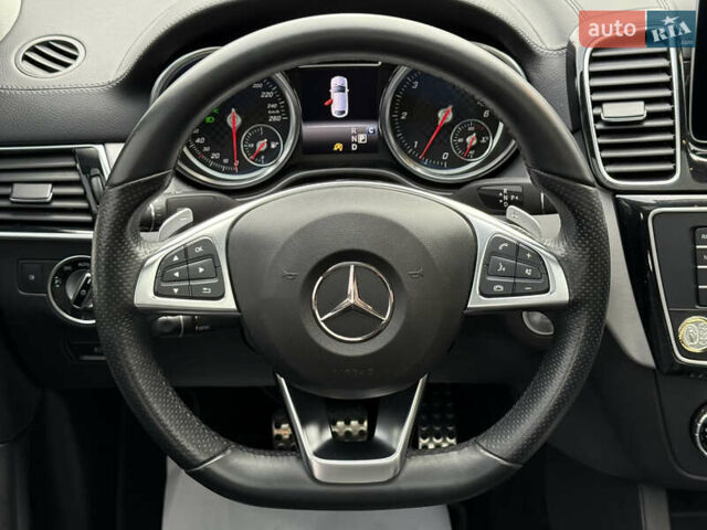 Белый Мерседес GLE-Class Coupe, объемом двигателя 3 л и пробегом 91 тыс. км за 44000 $, фото 65 на Automoto.ua