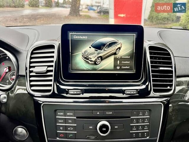 Белый Мерседес GLE-Class Coupe, объемом двигателя 2.99 л и пробегом 84 тыс. км за 47999 $, фото 39 на Automoto.ua