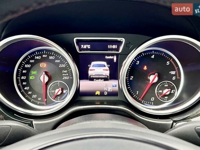 Белый Мерседес GLE-Class Coupe, объемом двигателя 2.99 л и пробегом 84 тыс. км за 47999 $, фото 42 на Automoto.ua