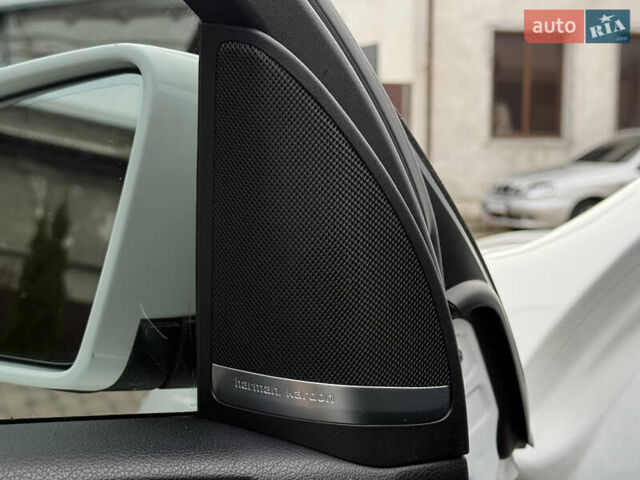 Белый Мерседес GLE-Class Coupe, объемом двигателя 3 л и пробегом 91 тыс. км за 44000 $, фото 58 на Automoto.ua