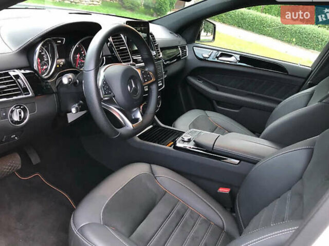 Белый Мерседес GLE-Class Coupe, объемом двигателя 3 л и пробегом 95 тыс. км за 50000 $, фото 5 на Automoto.ua