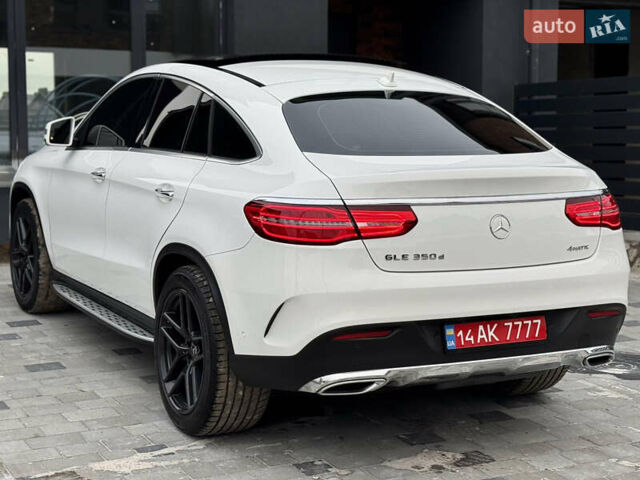 Белый Мерседес GLE-Class Coupe, объемом двигателя 2.99 л и пробегом 154 тыс. км за 42500 $, фото 12 на Automoto.ua