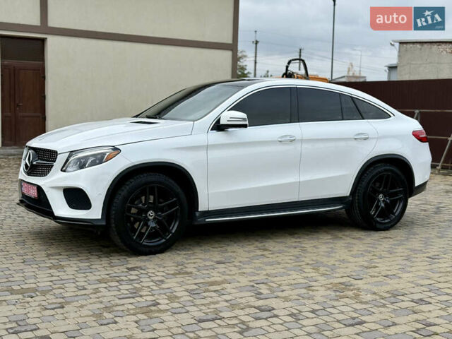 Белый Мерседес GLE-Class Coupe, объемом двигателя 3 л и пробегом 91 тыс. км за 44000 $, фото 5 на Automoto.ua