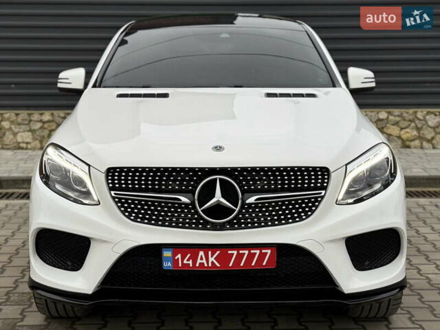 Белый Мерседес GLE-Class Coupe, объемом двигателя 2.99 л и пробегом 154 тыс. км за 42500 $, фото 22 на Automoto.ua