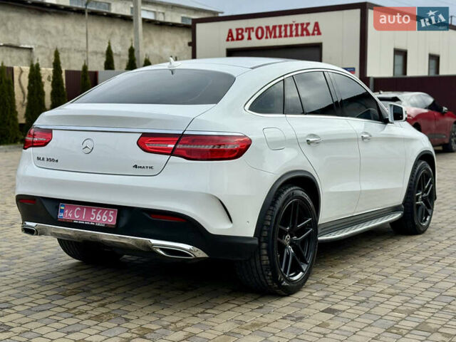 Белый Мерседес GLE-Class Coupe, объемом двигателя 3 л и пробегом 91 тыс. км за 44000 $, фото 40 на Automoto.ua