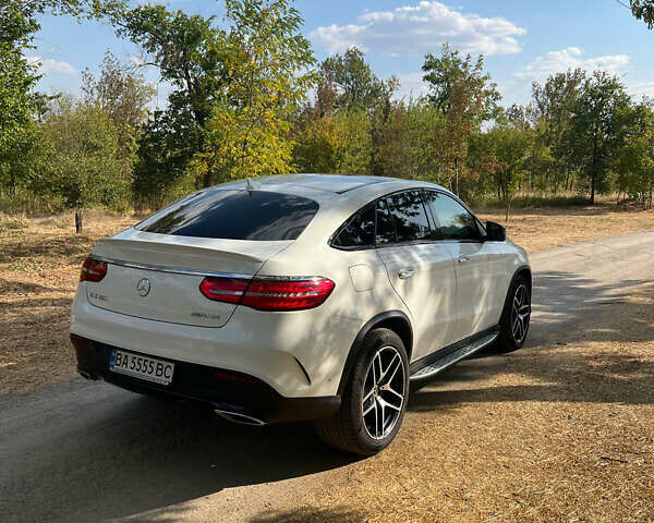 Білий Мерседес GLE-Class Coupe, об'ємом двигуна 3 л та пробігом 140 тис. км за 45000 $, фото 15 на Automoto.ua