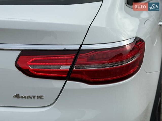 Белый Мерседес GLE-Class Coupe, объемом двигателя 3 л и пробегом 91 тыс. км за 44000 $, фото 46 на Automoto.ua