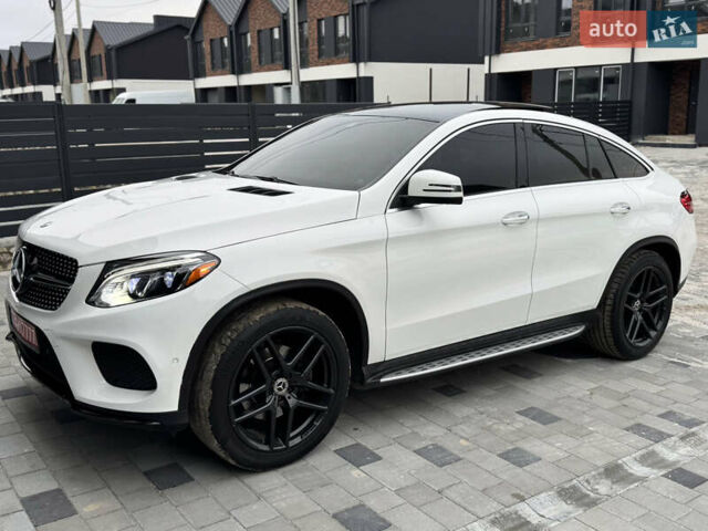 Белый Мерседес GLE-Class Coupe, объемом двигателя 2.99 л и пробегом 154 тыс. км за 42500 $, фото 14 на Automoto.ua