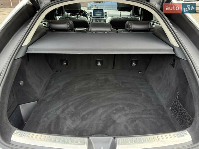 Белый Мерседес GLE-Class Coupe, объемом двигателя 2.99 л и пробегом 154 тыс. км за 42500 $, фото 74 на Automoto.ua