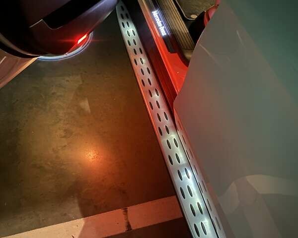 Білий Мерседес GLE-Class Coupe, об'ємом двигуна 3 л та пробігом 41 тис. км за 42550 $, фото 38 на Automoto.ua