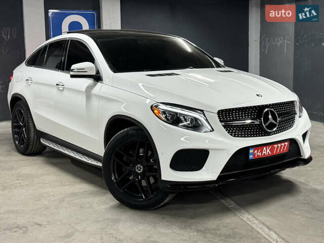 Белый Мерседес GLE-Class Coupe, объемом двигателя 2.99 л и пробегом 154 тыс. км за 42500 $, фото 1 на Automoto.ua