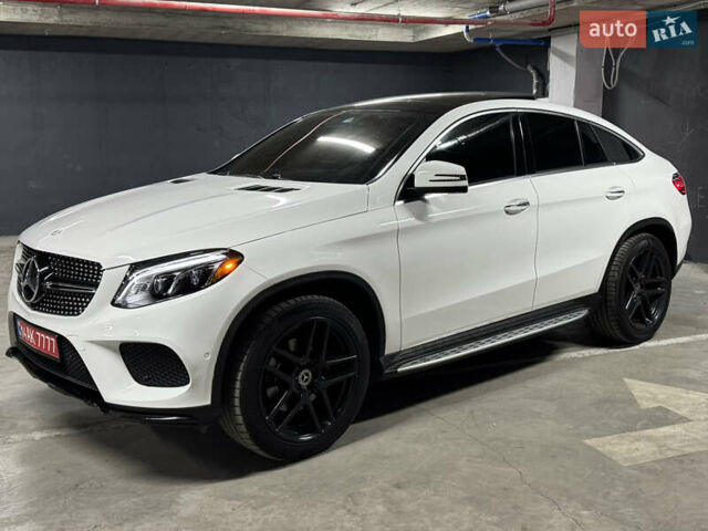 Белый Мерседес GLE-Class Coupe, объемом двигателя 2.99 л и пробегом 154 тыс. км за 42500 $, фото 5 на Automoto.ua