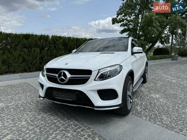 Білий Мерседес GLE-Class Coupe, об'ємом двигуна 2.99 л та пробігом 94 тис. км за 43500 $, фото 1 на Automoto.ua