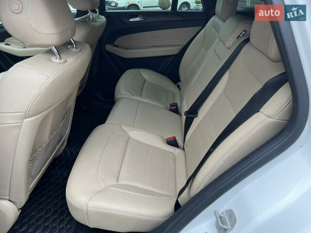 Белый Мерседес GLE-Class Coupe, объемом двигателя 2.99 л и пробегом 152 тыс. км за 41500 $, фото 23 на Automoto.ua