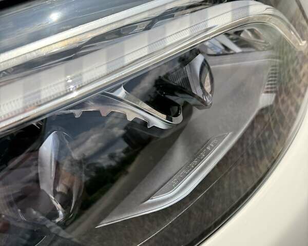 Білий Мерседес GLE-Class Coupe, об'ємом двигуна 2.99 л та пробігом 94 тис. км за 43500 $, фото 9 на Automoto.ua