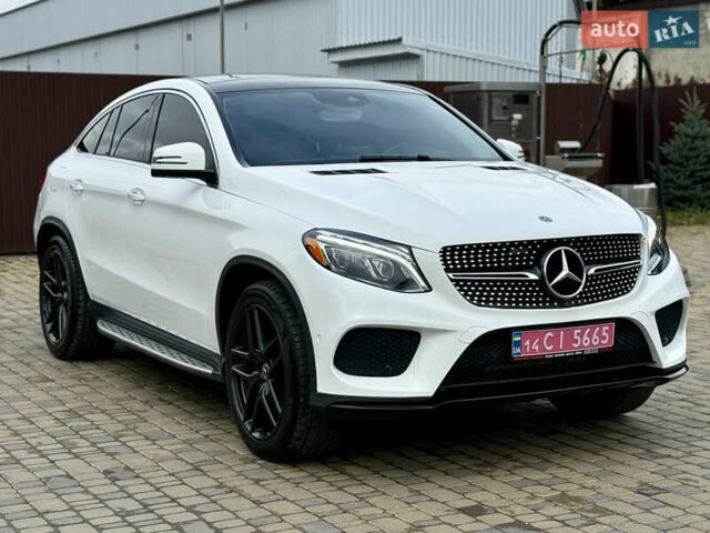 Белый Мерседес GLE-Class Coupe, объемом двигателя 3 л и пробегом 91 тыс. км за 44000 $, фото 7 на Automoto.ua