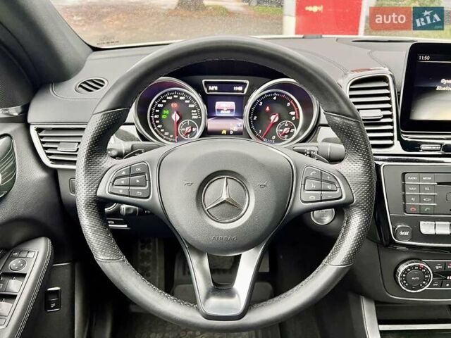Белый Мерседес GLE-Class Coupe, объемом двигателя 2.99 л и пробегом 84 тыс. км за 47999 $, фото 33 на Automoto.ua