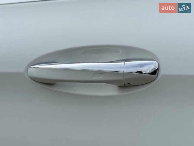 Белый Мерседес GLE-Class Coupe, объемом двигателя 3 л и пробегом 91 тыс. км за 44000 $, фото 35 на Automoto.ua