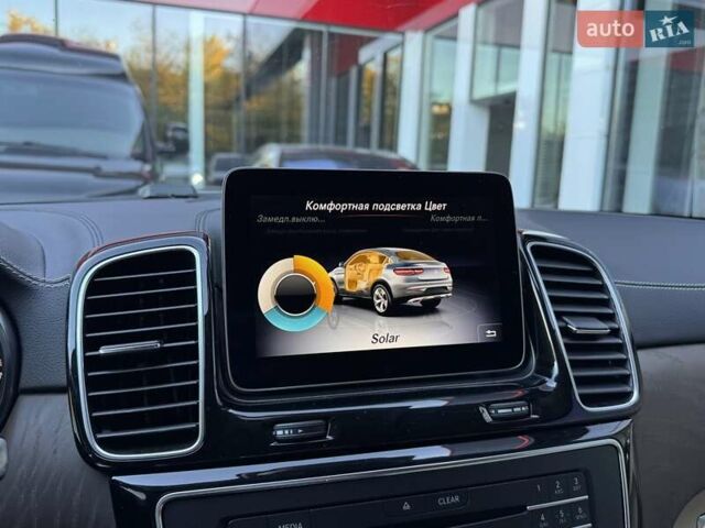 Білий Мерседес GLE-Class Coupe, об'ємом двигуна 3 л та пробігом 68 тис. км за 47900 $, фото 20 на Automoto.ua