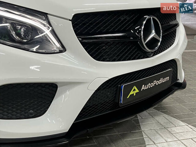 Белый Мерседес GLE-Class Coupe, объемом двигателя 2.99 л и пробегом 124 тыс. км за 47900 $, фото 5 на Automoto.ua