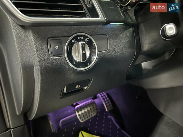 Белый Мерседес GLE-Class Coupe, объемом двигателя 2.99 л и пробегом 124 тыс. км за 47900 $, фото 22 на Automoto.ua