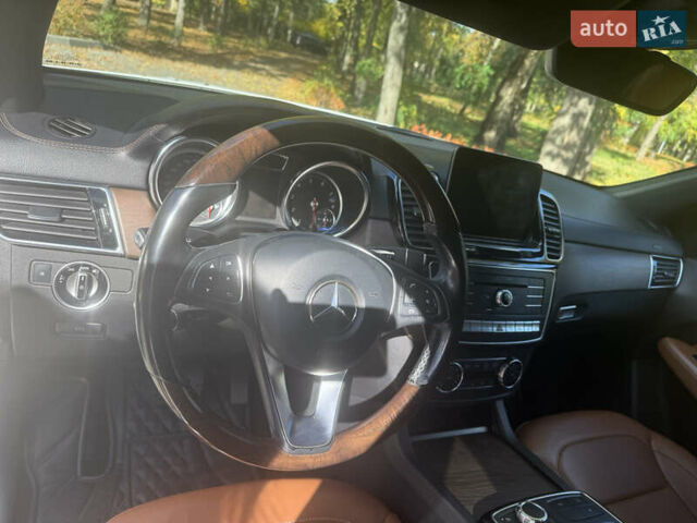 Белый Мерседес GLE-Class Coupe, объемом двигателя 3 л и пробегом 154 тыс. км за 40500 $, фото 15 на Automoto.ua