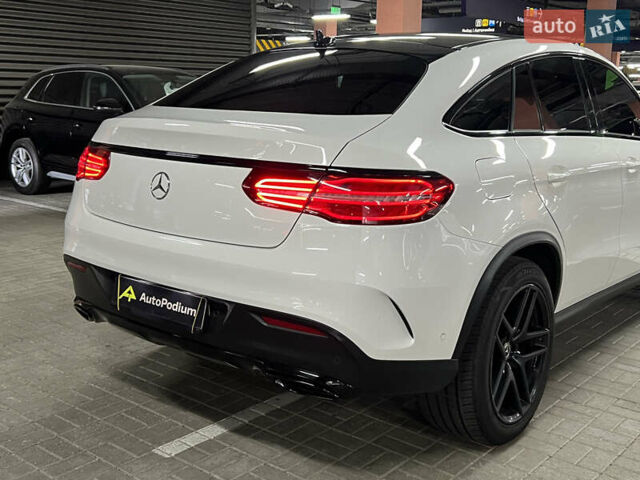 Белый Мерседес GLE-Class Coupe, объемом двигателя 2.99 л и пробегом 124 тыс. км за 47900 $, фото 15 на Automoto.ua