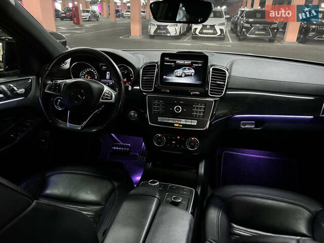 Белый Мерседес GLE-Class Coupe, объемом двигателя 2.99 л и пробегом 124 тыс. км за 47900 $, фото 39 на Automoto.ua