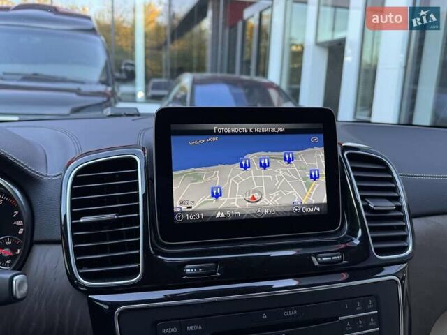 Білий Мерседес GLE-Class Coupe, об'ємом двигуна 3 л та пробігом 68 тис. км за 47900 $, фото 18 на Automoto.ua