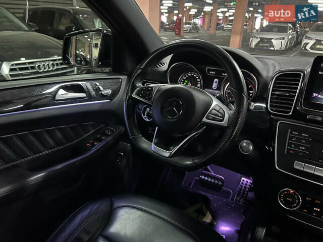 Белый Мерседес GLE-Class Coupe, объемом двигателя 2.99 л и пробегом 124 тыс. км за 47900 $, фото 40 на Automoto.ua