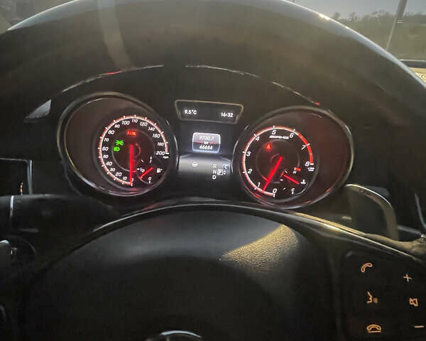 Белый Мерседес GLE-Class Coupe, объемом двигателя 5.5 л и пробегом 45 тыс. км за 77000 $, фото 12 на Automoto.ua