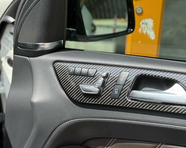 Білий Мерседес GLE-Class Coupe, об'ємом двигуна 5.46 л та пробігом 99 тис. км за 57999 $, фото 17 на Automoto.ua