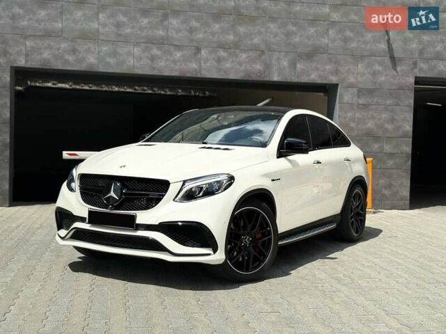 Белый Мерседес GLE-Class Coupe, объемом двигателя 5.46 л и пробегом 99 тыс. км за 65000 $, фото 4 на Automoto.ua