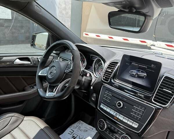 Белый Мерседес GLE-Class Coupe, объемом двигателя 5.46 л и пробегом 99 тыс. км за 65000 $, фото 16 на Automoto.ua