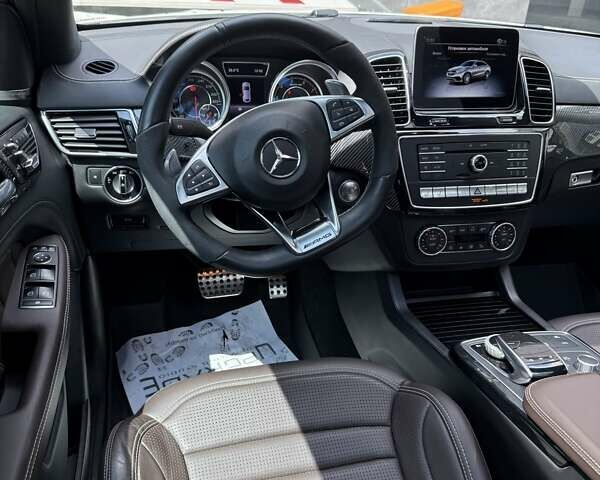 Белый Мерседес GLE-Class Coupe, объемом двигателя 5.46 л и пробегом 99 тыс. км за 65000 $, фото 34 на Automoto.ua
