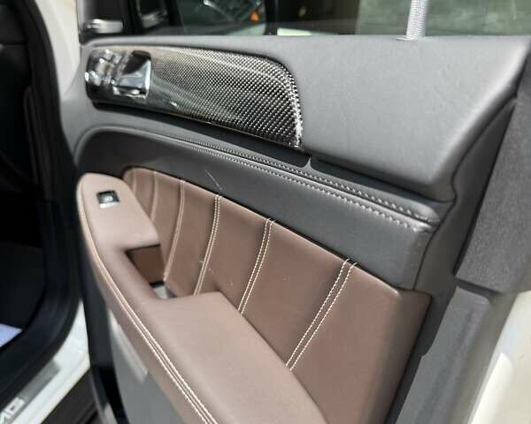 Белый Мерседес GLE-Class Coupe, объемом двигателя 5.46 л и пробегом 99 тыс. км за 65000 $, фото 24 на Automoto.ua