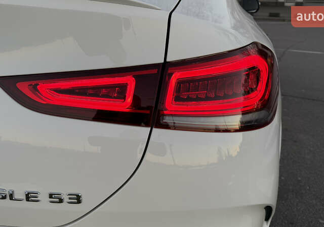 Білий Мерседес GLE-Class Coupe, об'ємом двигуна 3 л та пробігом 37 тис. км за 79999 $, фото 21 на Automoto.ua