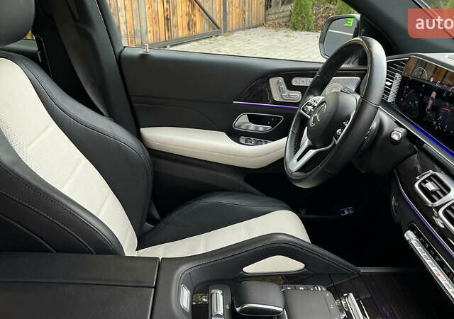 Белый Мерседес GLE-Class Coupe, объемом двигателя 2.93 л и пробегом 90 тыс. км за 77500 $, фото 56 на Automoto.ua