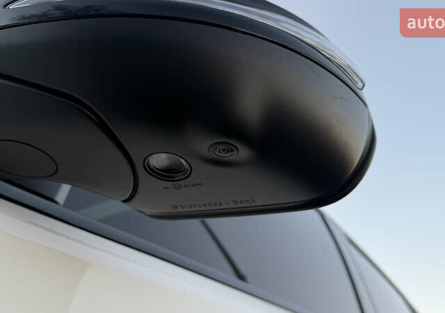 Білий Мерседес GLE-Class Coupe, об'ємом двигуна 3 л та пробігом 37 тис. км за 79999 $, фото 19 на Automoto.ua