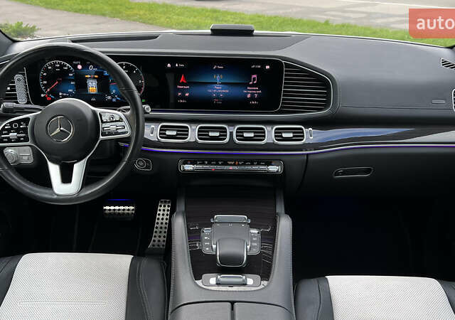 Белый Мерседес GLE-Class Coupe, объемом двигателя 2.93 л и пробегом 90 тыс. км за 77500 $, фото 47 на Automoto.ua