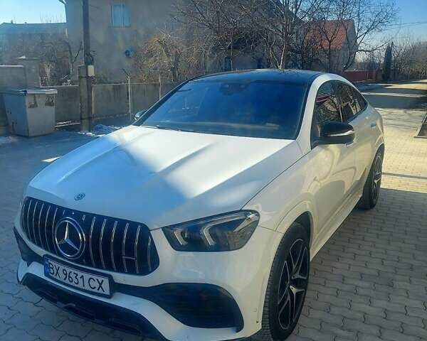 Белый Мерседес GLE-Class Coupe, объемом двигателя 3 л и пробегом 150 тыс. км за 70100 $, фото 13 на Automoto.ua
