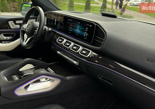 Белый Мерседес GLE-Class Coupe, объемом двигателя 2.93 л и пробегом 90 тыс. км за 77500 $, фото 55 на Automoto.ua