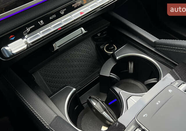 Белый Мерседес GLE-Class Coupe, объемом двигателя 2.93 л и пробегом 90 тыс. км за 77500 $, фото 17 на Automoto.ua