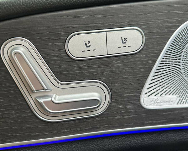 Белый Мерседес GLE-Class Coupe, объемом двигателя 2.93 л и пробегом 97 тыс. км за 76000 $, фото 12 на Automoto.ua
