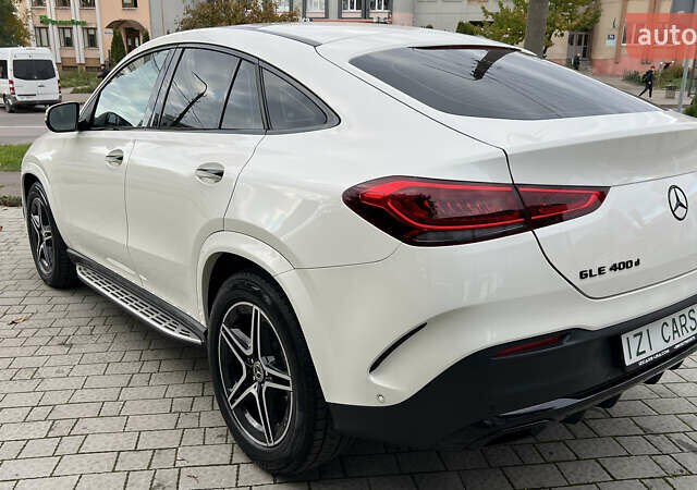 Белый Мерседес GLE-Class Coupe, объемом двигателя 2.93 л и пробегом 90 тыс. км за 77500 $, фото 4 на Automoto.ua